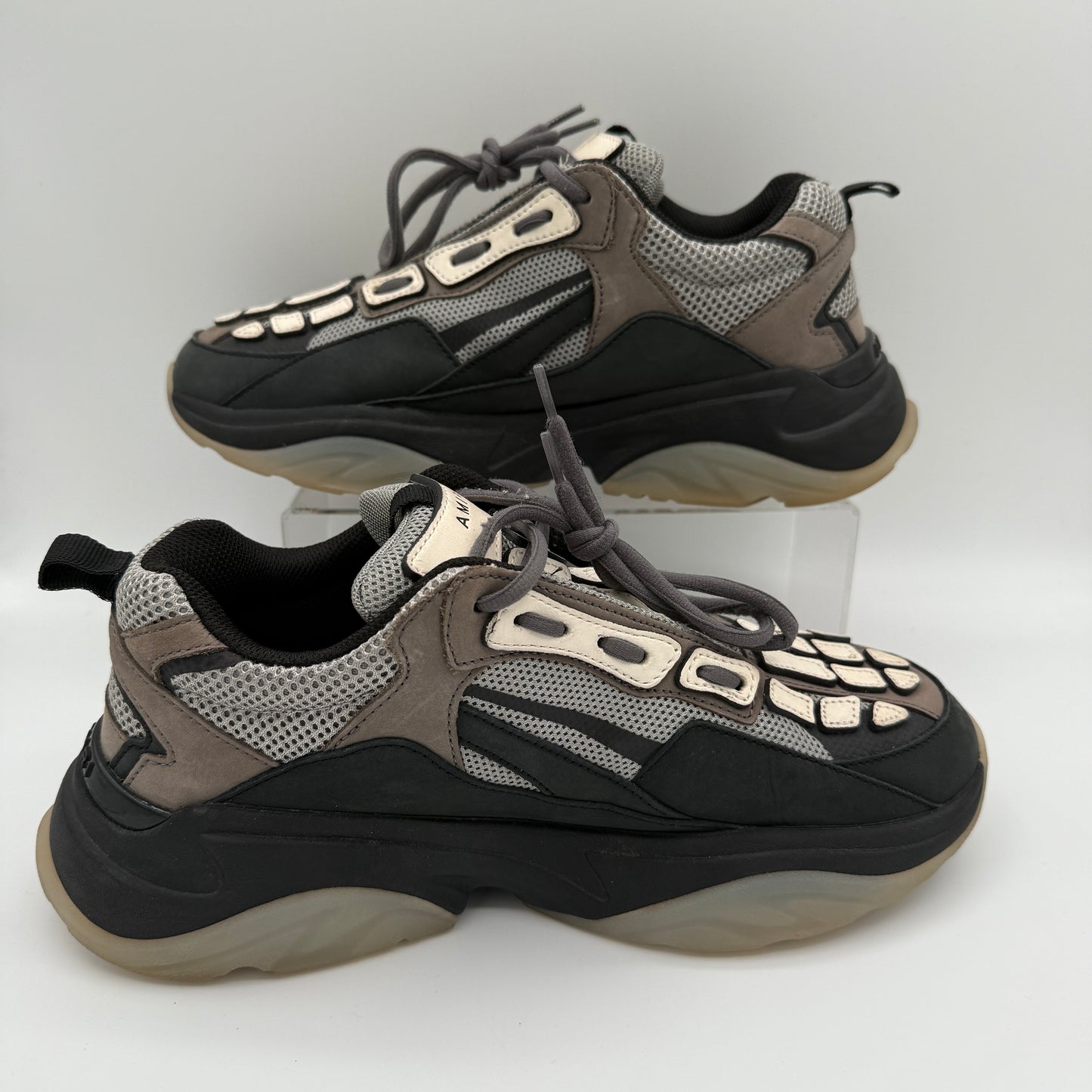 Amiri Bone Runner *pre-owned* (SIZE 8)