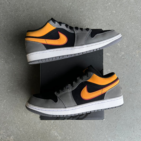 Jordan 1 Low SE Light Graphite Vivid Orange *pre-owned* (SIZE 8.5)