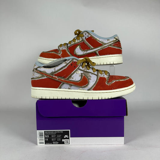 Nike SB Dunk Low City of Style *pre-owned* size 9.5