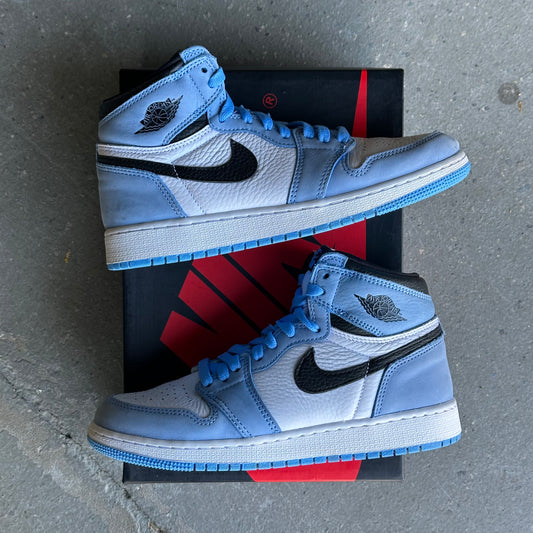 Jordan 1 Retro High OG University Blue *pre-owned* (SIZE 6Y)