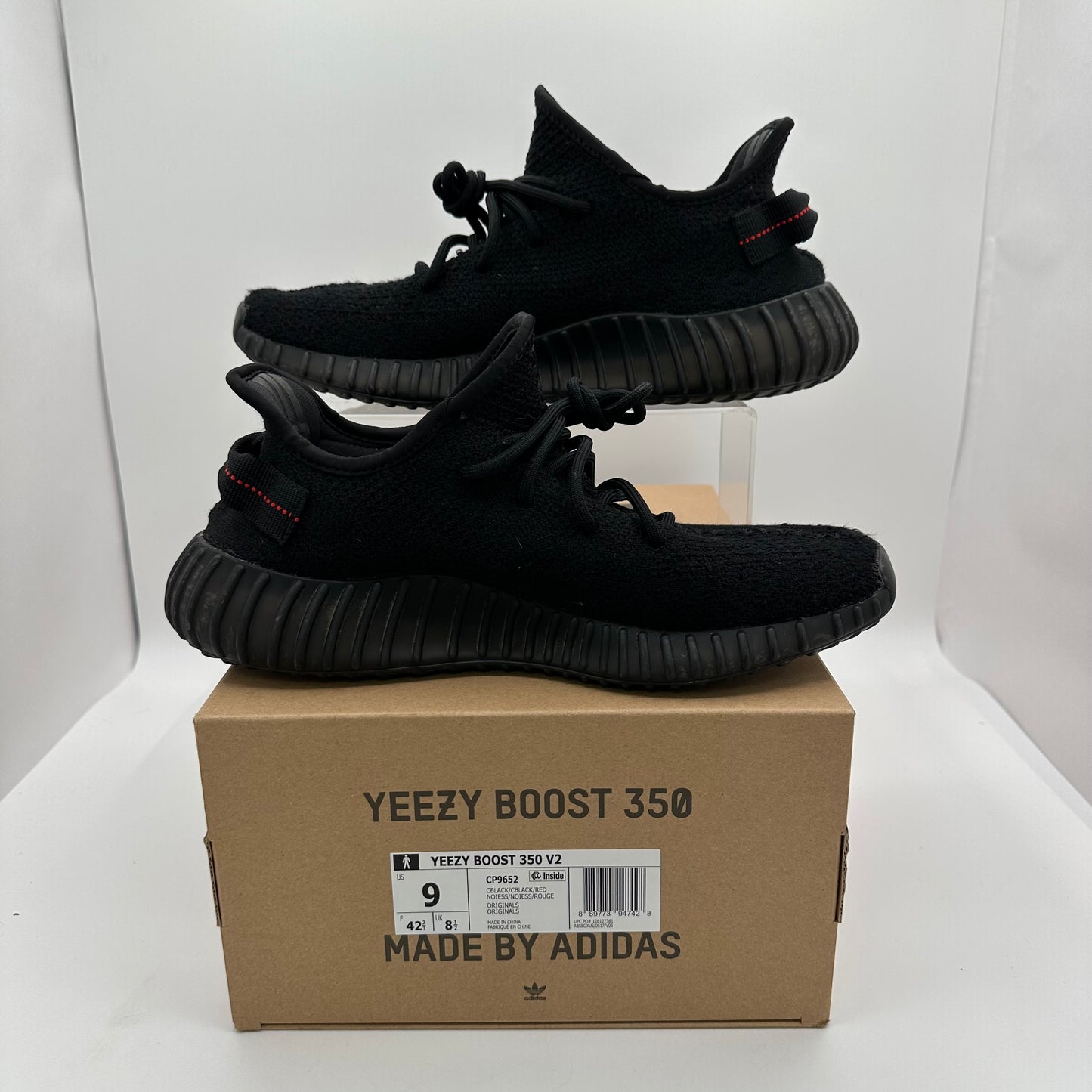 adidas Yeezy Boost 350 V2 Bred *pre-owned* (SIZE 9)