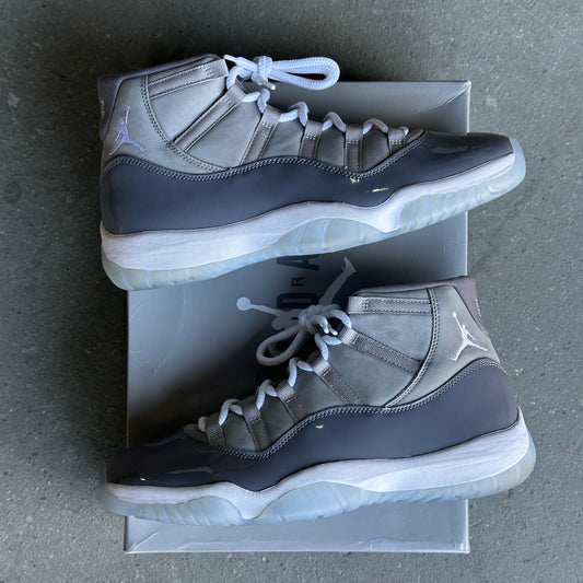 Jordan 11 Retro Cool Grey (2021) *pre-owned* (SIZE 13)
