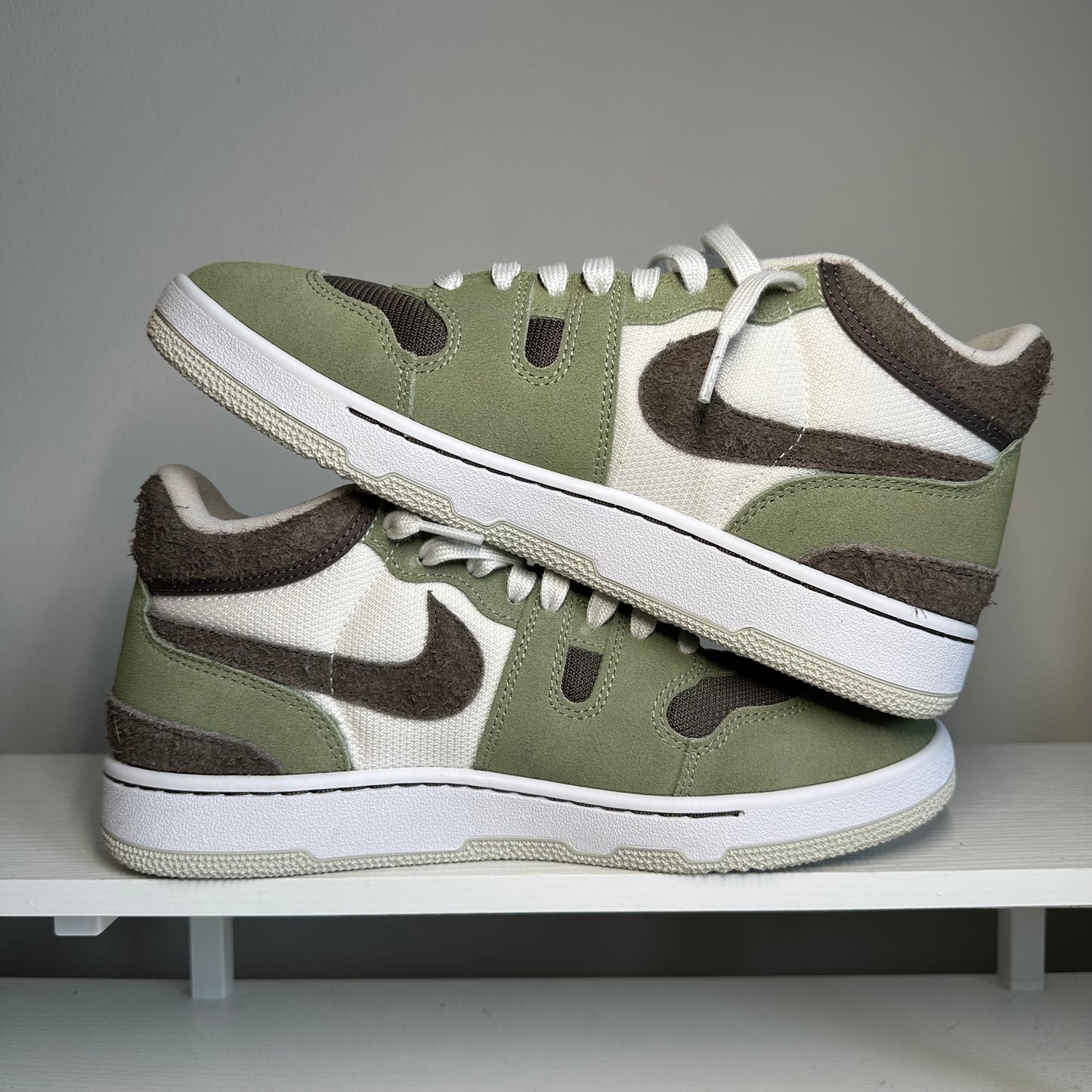 Nike Mac Attack QS SP Oil Green VNDS *pre-owned* (SIZE 9)