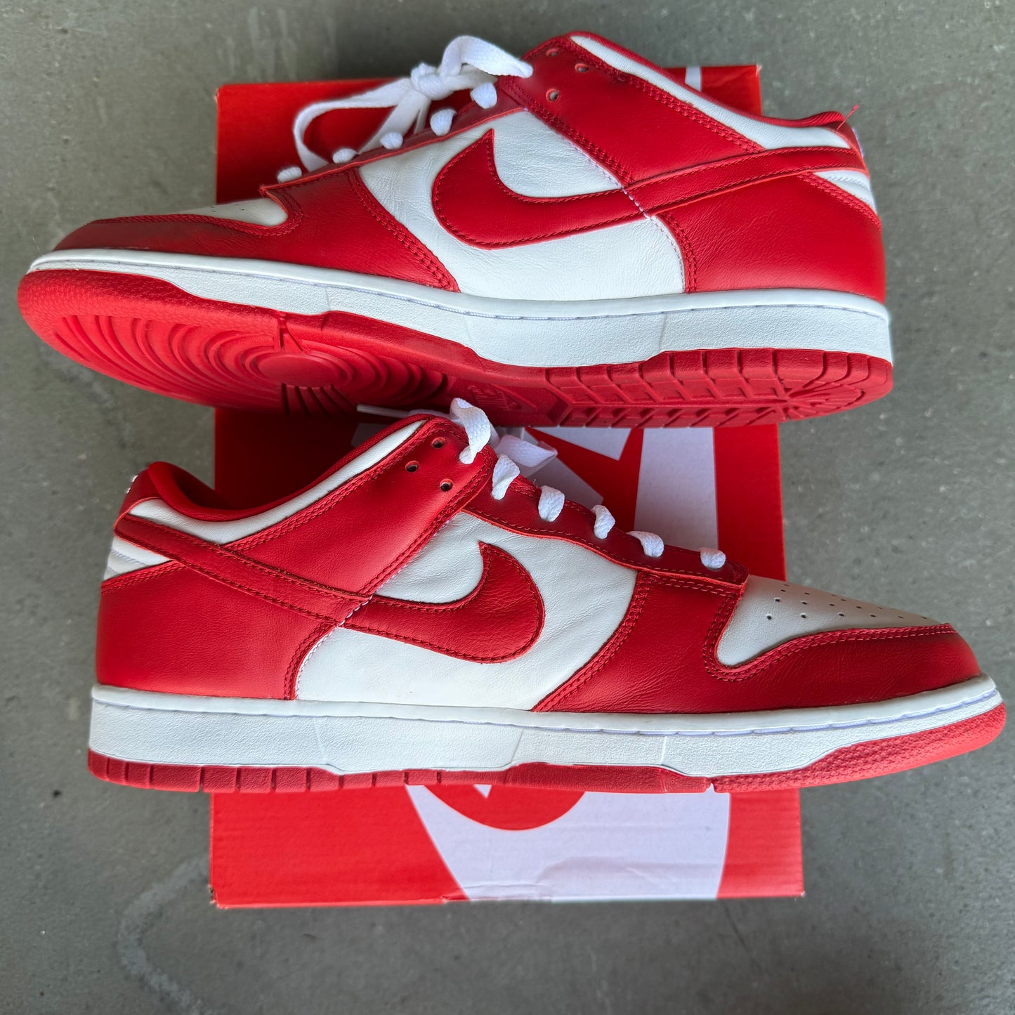 Nike Dunk Low SP St. John's *pre-owned* (Size 11)