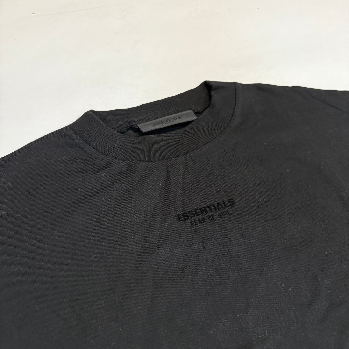 Essentials Fear of God Jet Black SS T-Shirt Detail of Shirt