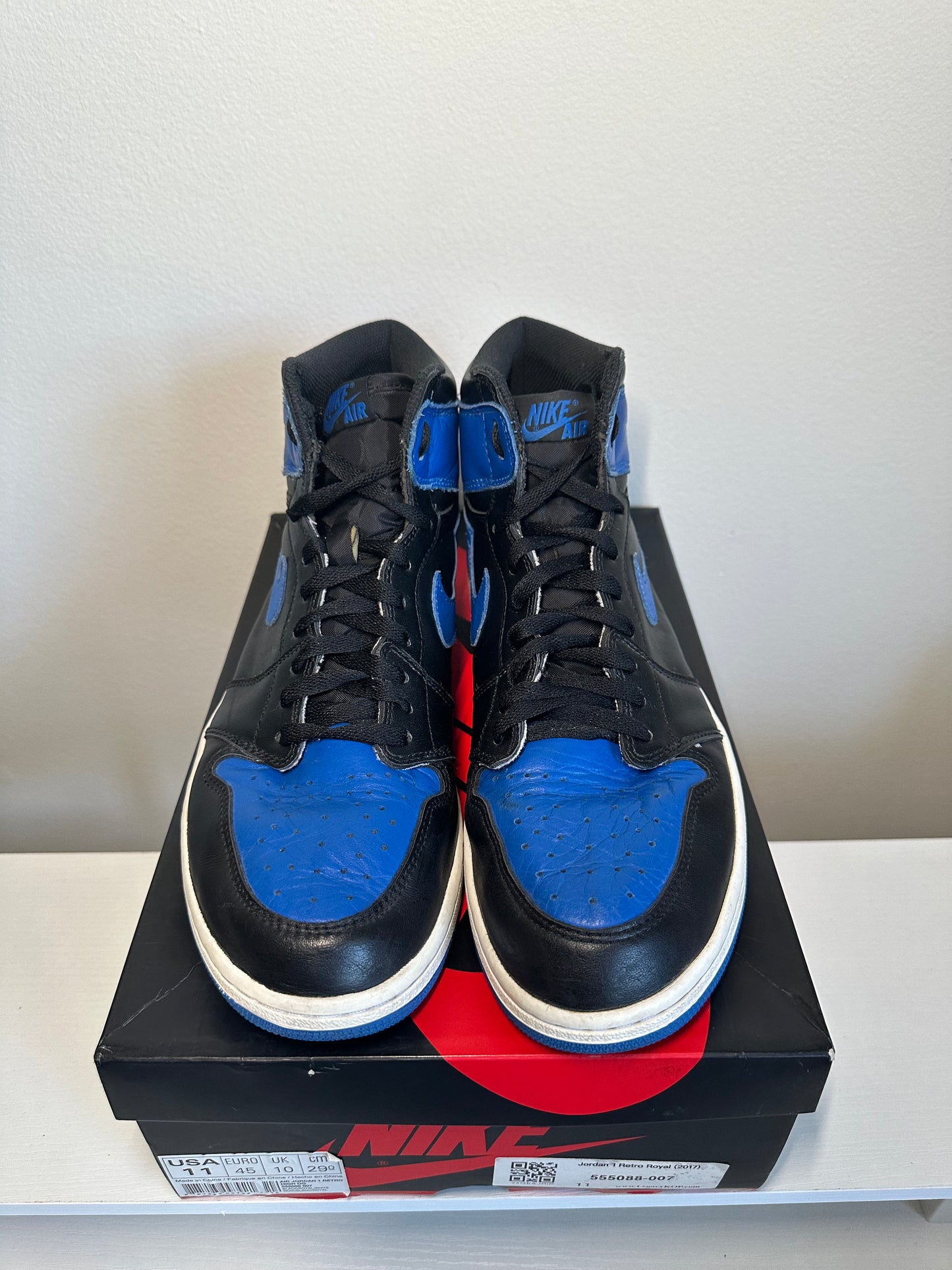 Jordan 1 Retro High Royal (2017) *pre-owned* (SIZE 11)