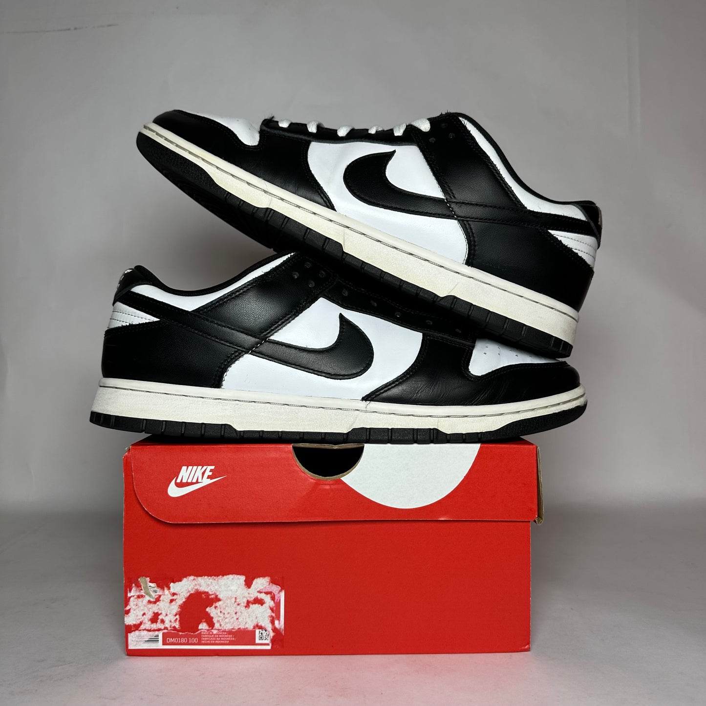 Nike Dunk Low Retro White Black Panda *pre-owned* (SIZE 11.5)