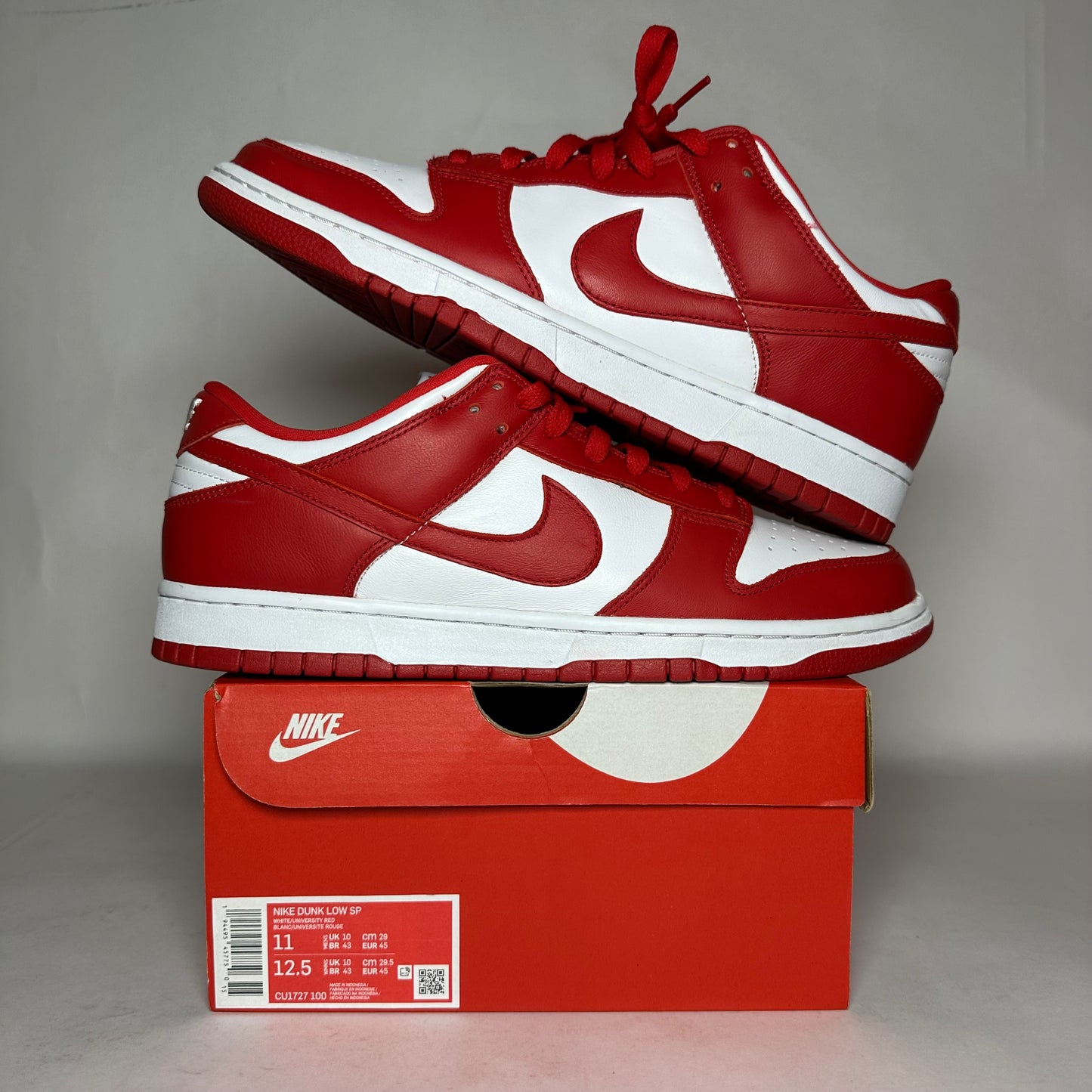 Nike Dunk Low SP St. John's *pre-owned* (SIZE 11)