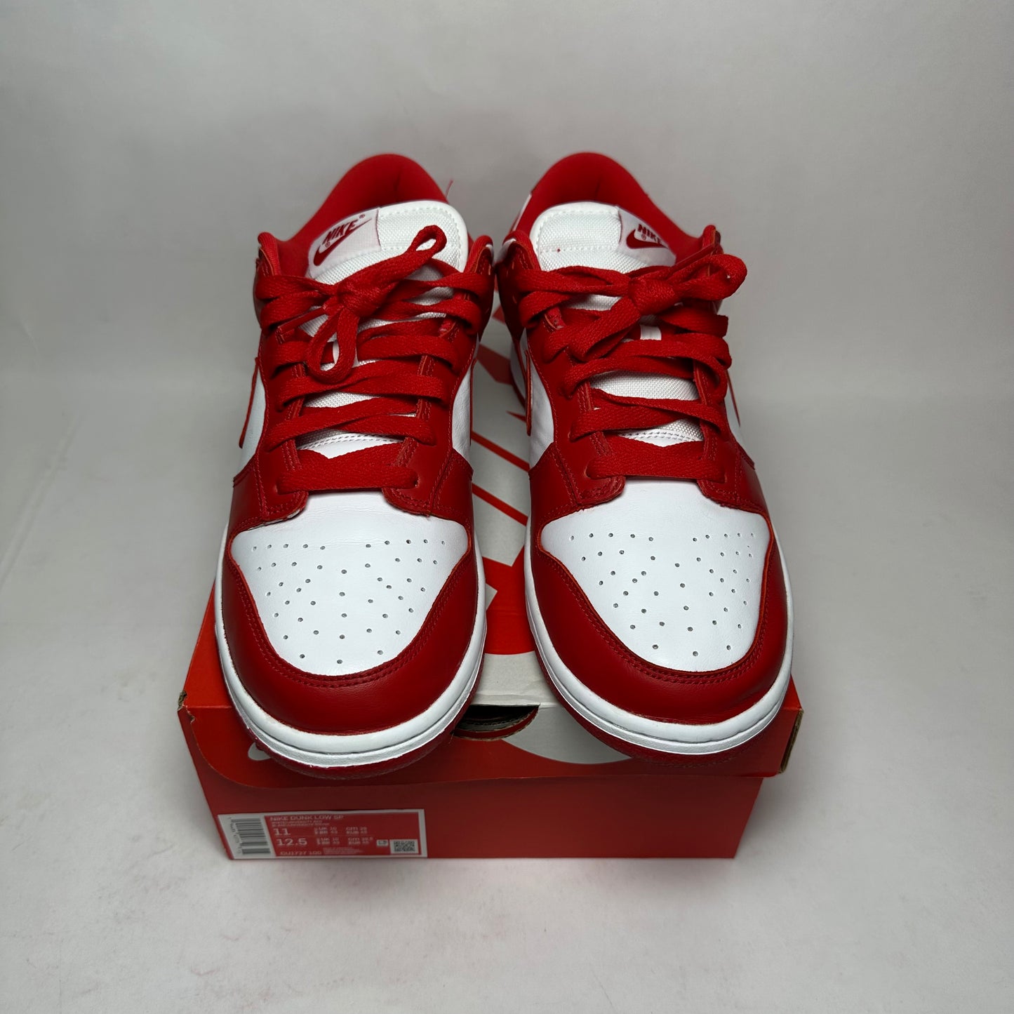 Nike Dunk Low SP St. John's *pre-owned* (SIZE 11)