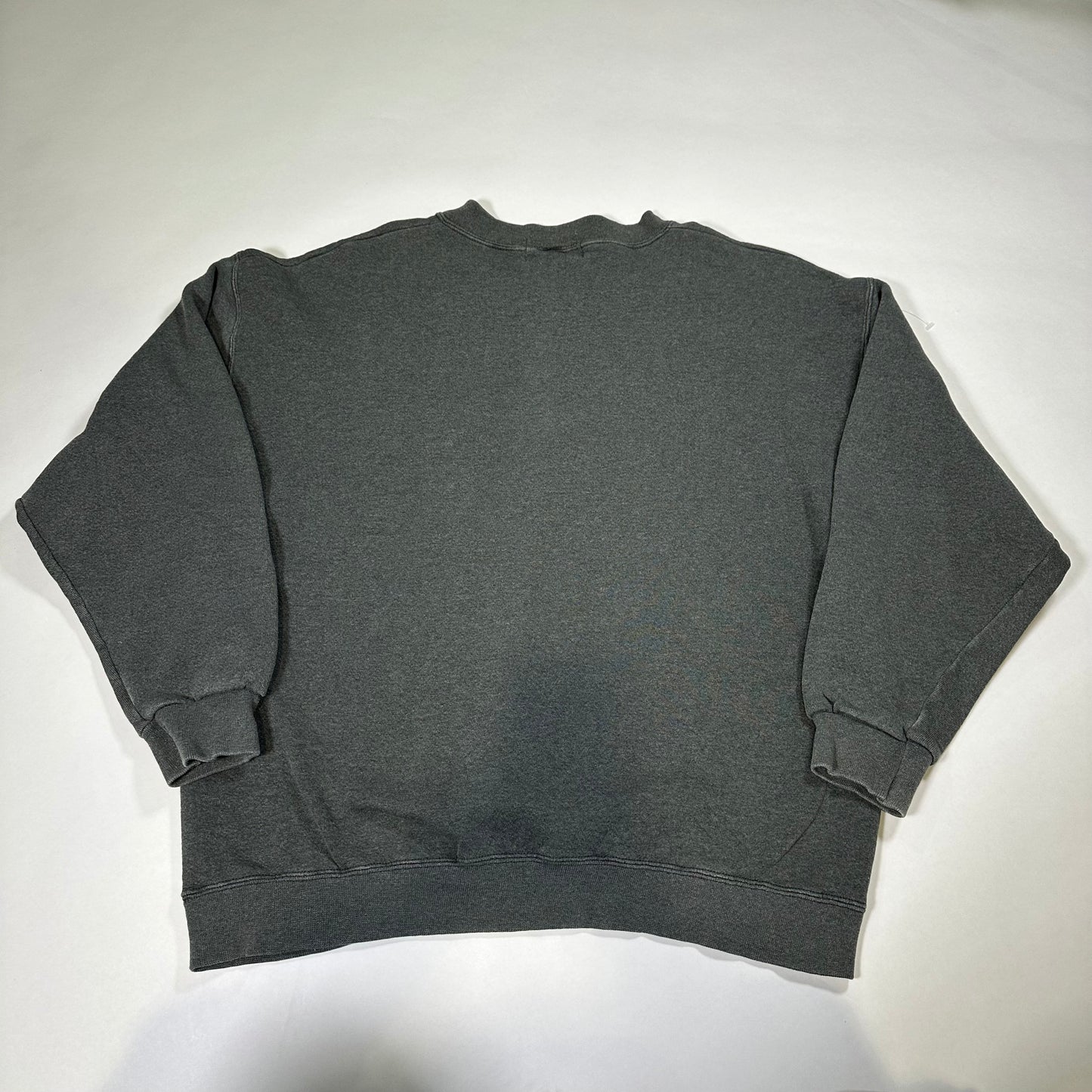 Vintage Adidas Philadelphia Flyers Grey Crewneck *pre-owned*
