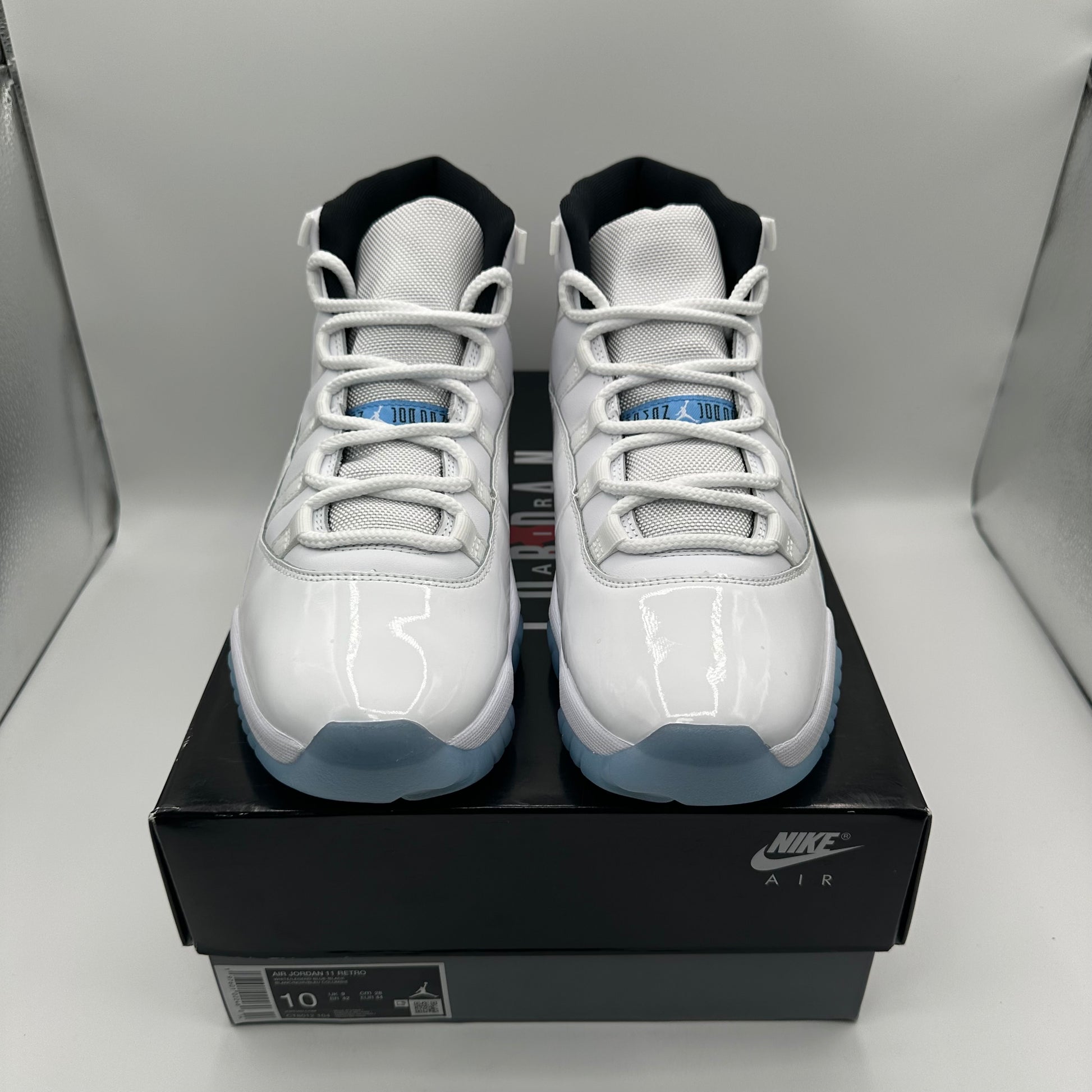 Jordan 11 Retro Legend Blue Fronts of Shoes