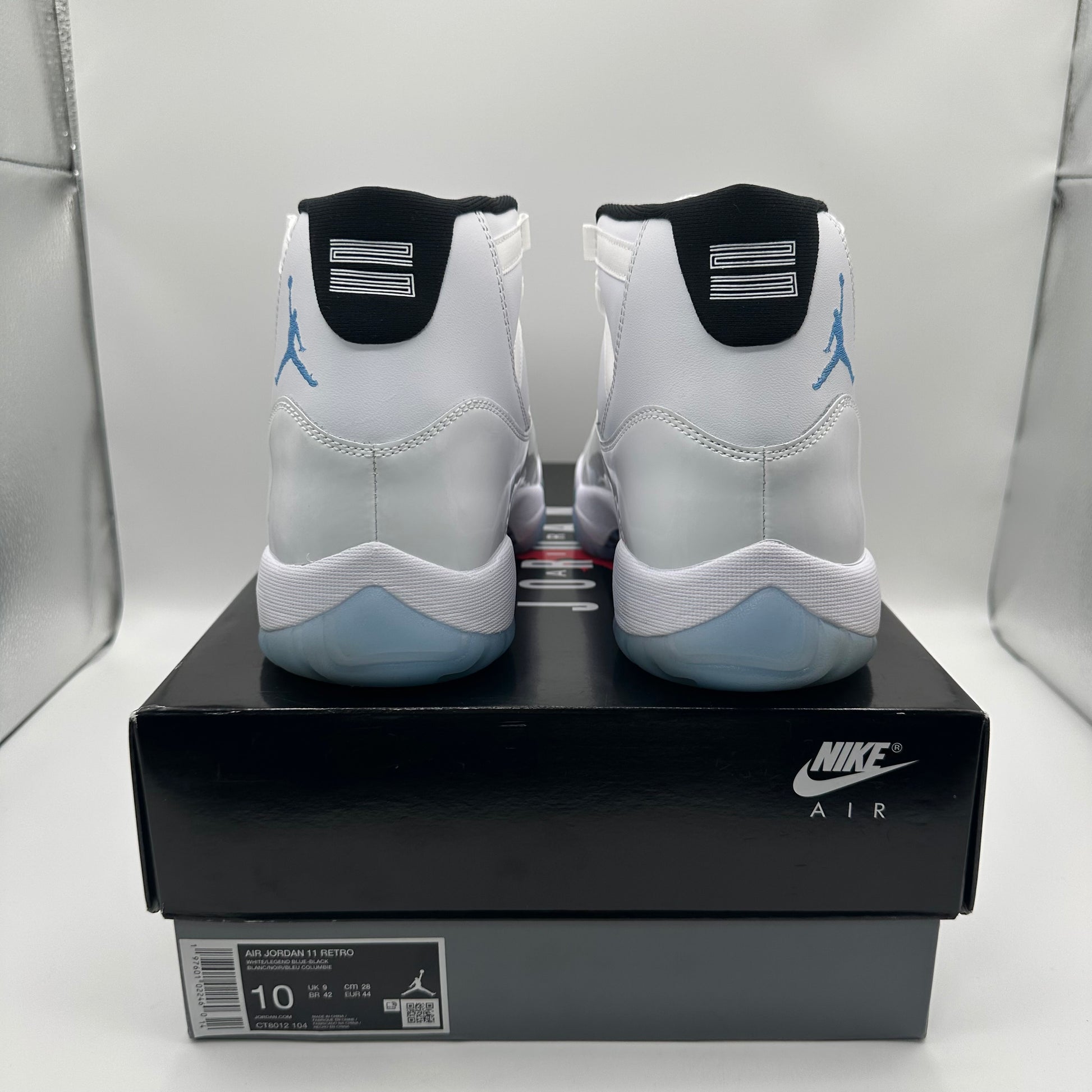Jordan 11 Retro Legend Blue Backs of Shoes