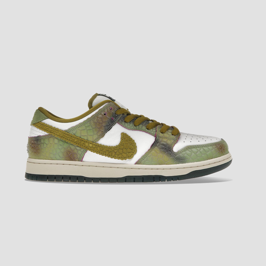 Nike SB Dunk Low Alexis Sablone Chameleon