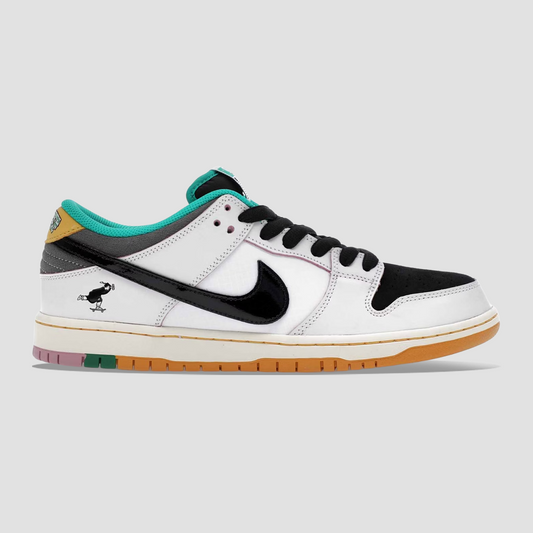 Nike SB Dunk Low CSEF