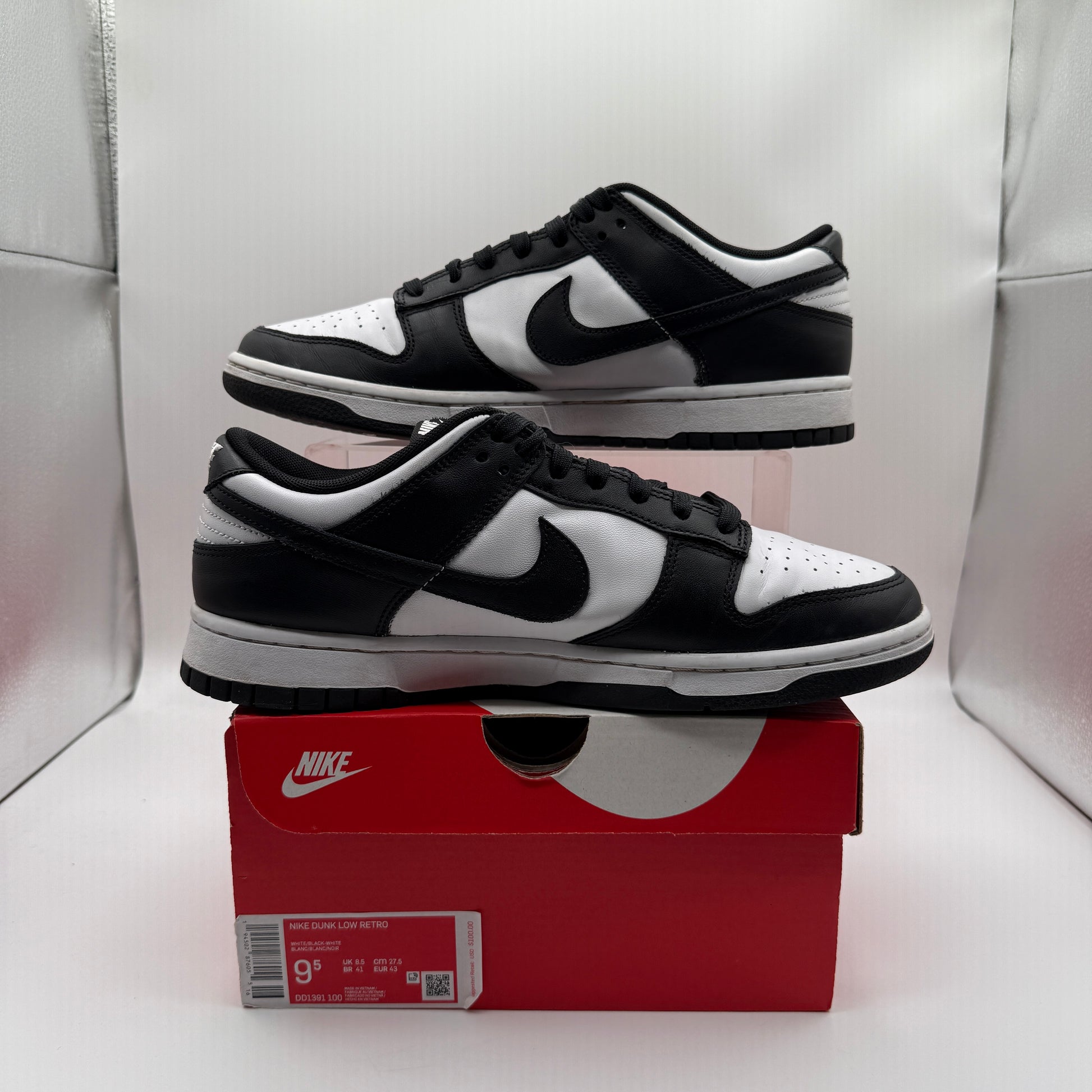 Nike Dunk Low Retro White Black Panda Inside of Shoe
