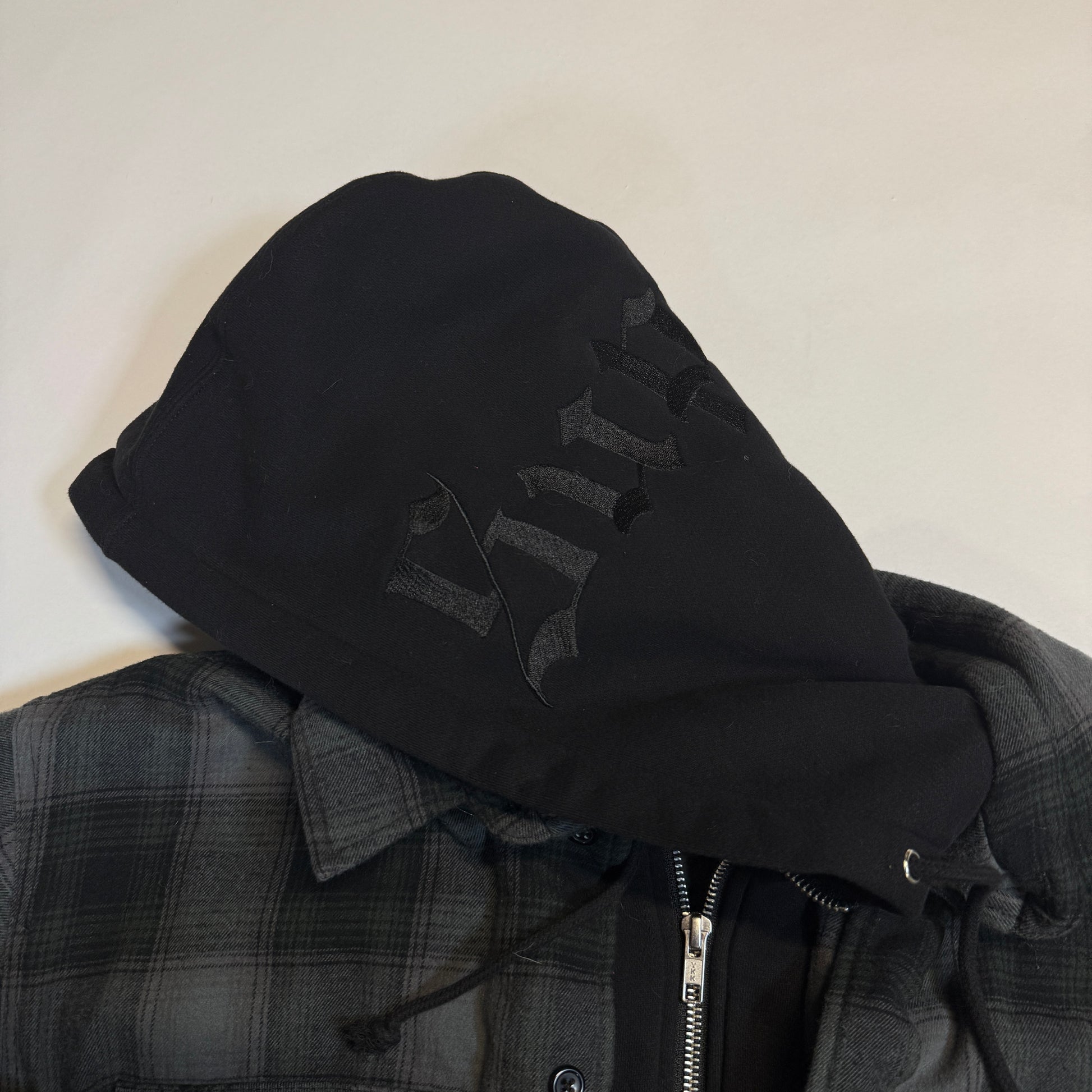 Supreme Hooded Flannel Zip Up Shirt Black Pre-Owned Size Large Detail of Hood