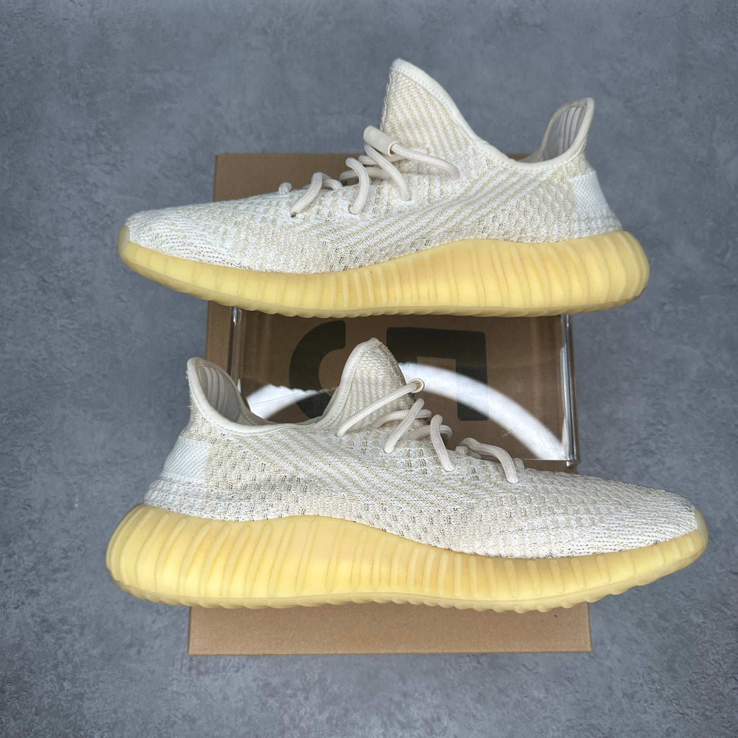 adidas Yeezy Boost 350 V2 Natural *pre-owned* SIZE 10.5