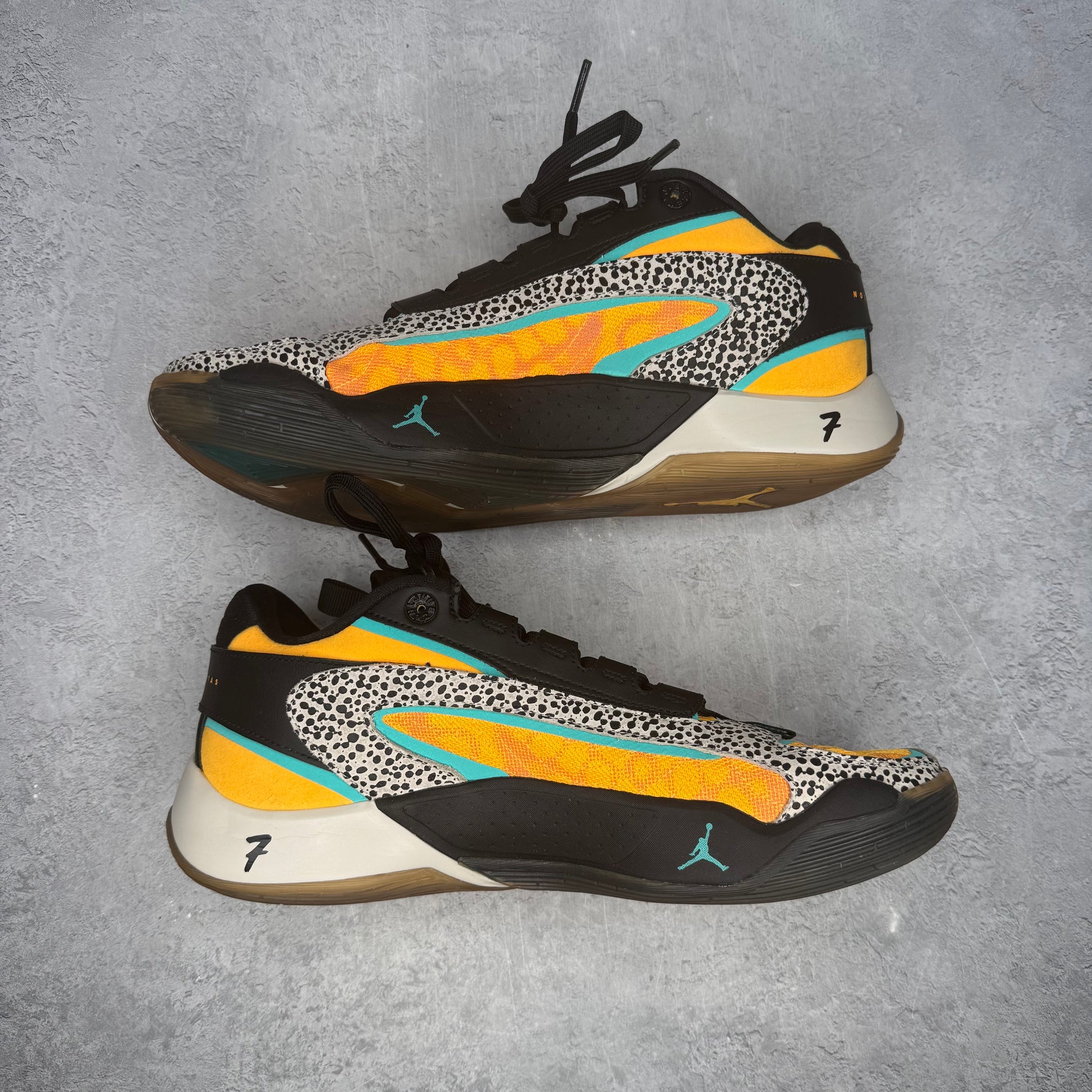 Jordan Luka 2 The Pitch *pre-owned* SIZE 11.5