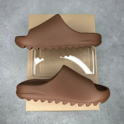 adidas Yeezy Slide Flax *pre-owned* SIZE 8