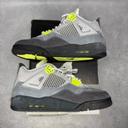Jordan 4 Retro SE 95 Neon *pre-owned* SIZE 13