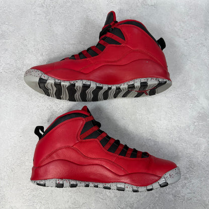 Jordan 10 Retro Bulls Over Broadway VNDS *pre-owned* SIZE 10
