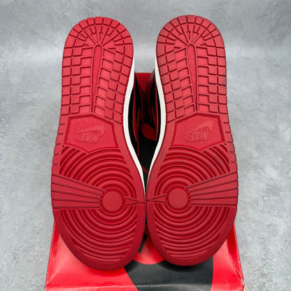 Jordan 1 Retro High '85 Varsity Red *pre - owned* SIZE 9.5 - Kicks Collective PA - Jordan - BQ4422-600 - Men's Shoes - 9.5M/11W - Pre - Owned - Original Box (Damaged)