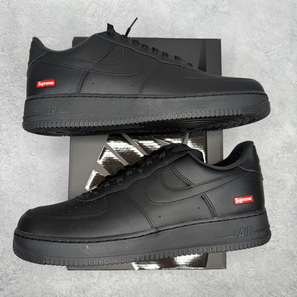 Nike Air Force 1 Low Supreme Black