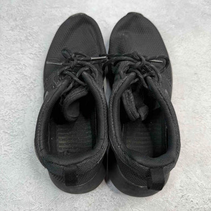 Nike Roshe Run Triple Black (Women's) *pre-owned* SIZE 7.5W