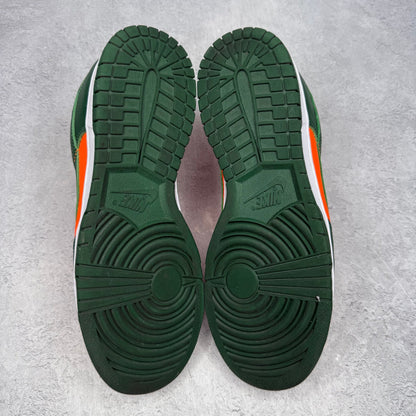 Nike Dunk Low Retro Miami Hurricanes *pre-owned* SIZE 9