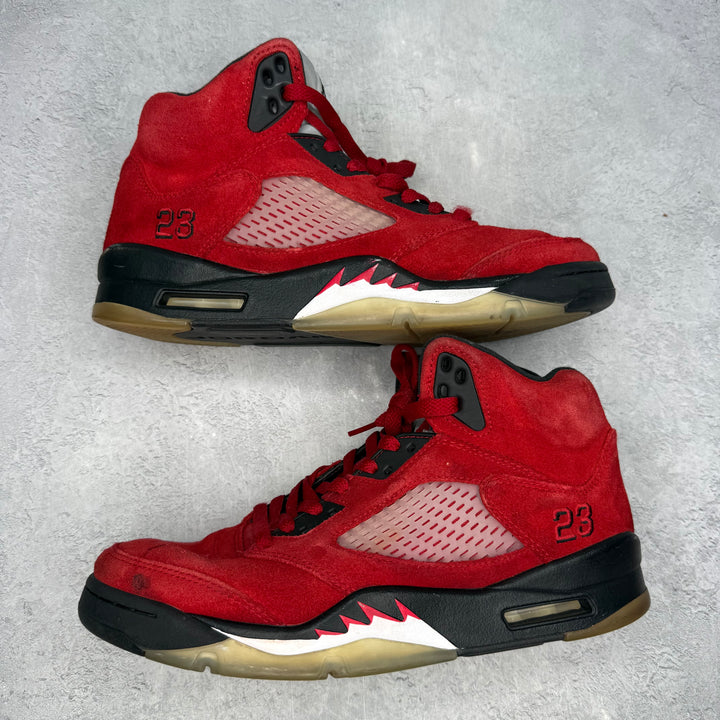 Jordan 5 Retro Raging Bull Red (2021) *pre-owned* SIZE 9