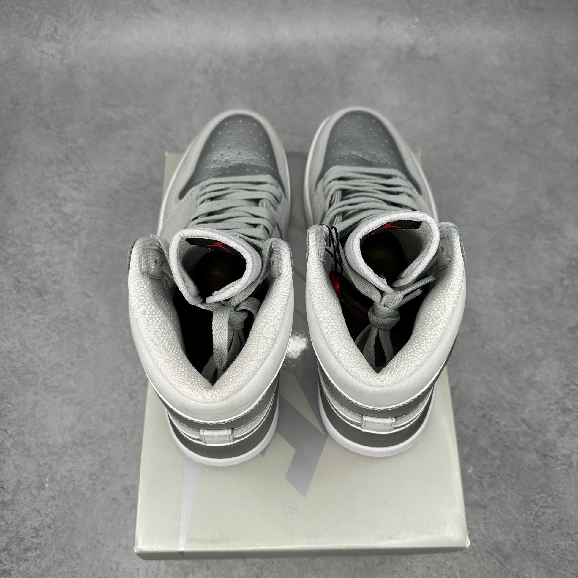 Jordan 1 Retro High CO.JP Neutral Grey (2020) *pre - owned* SIZE 9 - Kicks Collective PA - Jordan - DC1788-029 - Men's Shoes - 9M/10.5W - Pre - Owned