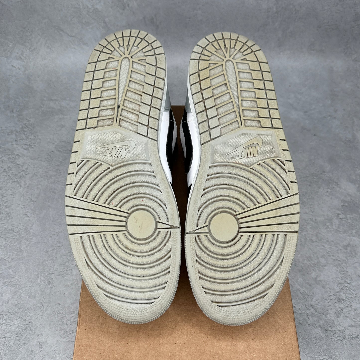 Jordan 1 Low Shadow Toe *pre-owned* SIZE 12