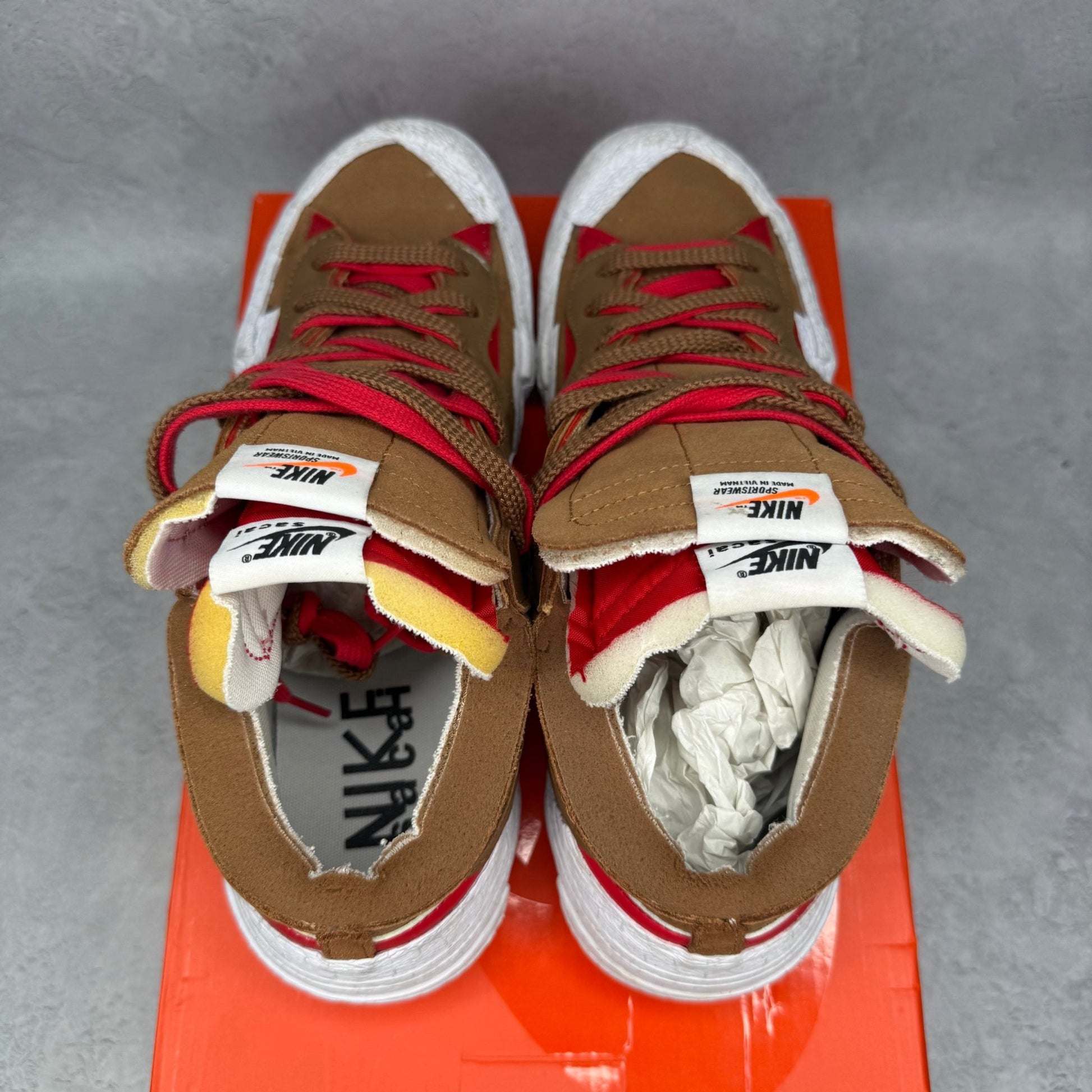 Nike Blazer Low sacai British Tan *pre - owned* SIZE 11 - Kicks Collective PA - Nike - DD1877-200 - Men's Shoes - 11M/12.5W - Pre - Owned