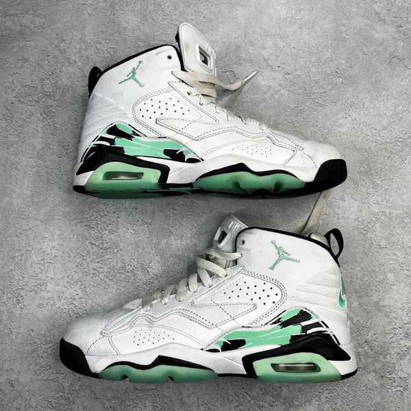 Jordan MVP White Green Glow (GS) *pre-owned* SIZE 7Y