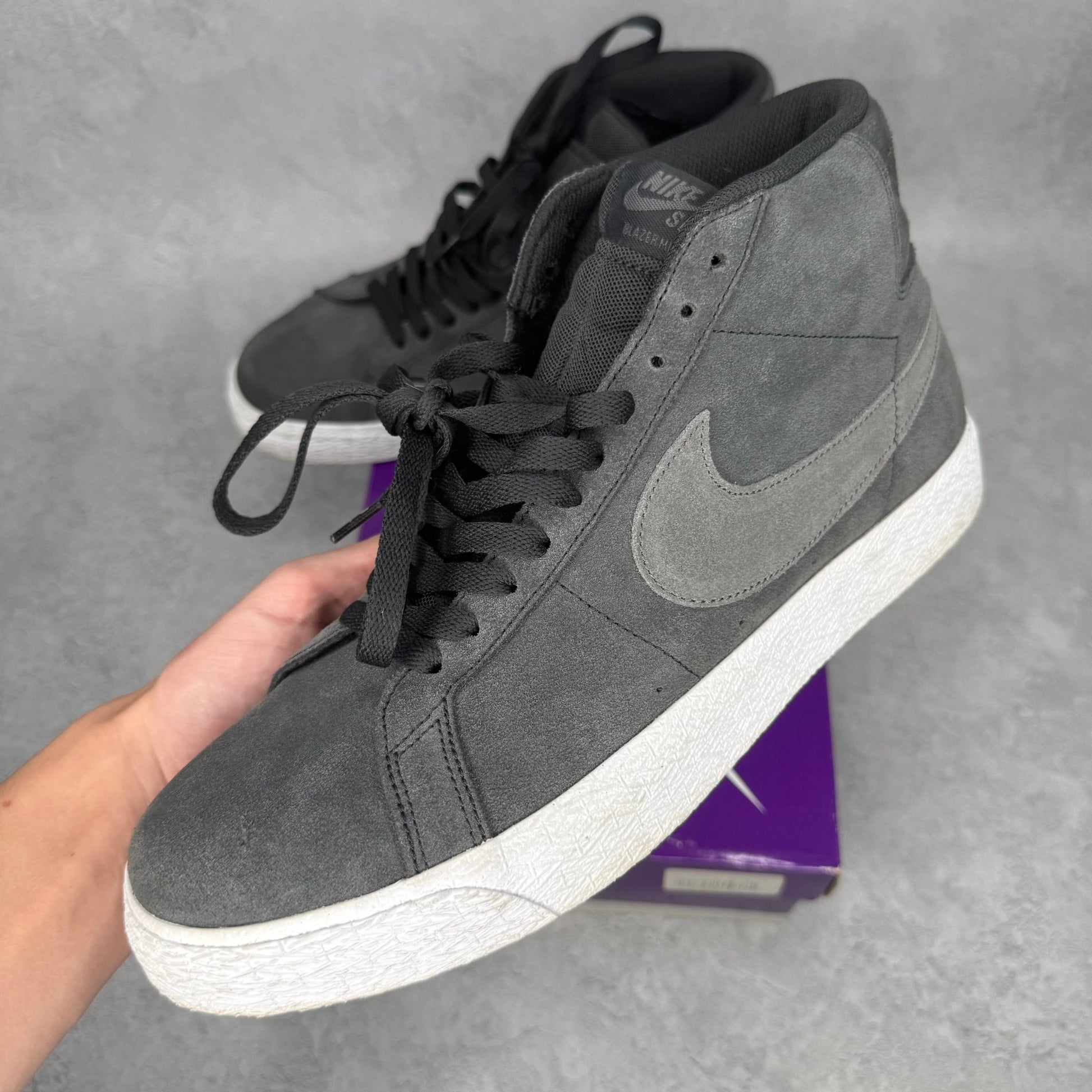 Nike SB Zoom Blazer Mid Black Wolf Grey *pre - owned* SIZE 11 - Kicks Collective PA - Nike - 864349 - 006 - Men's Shoes - 11M/12.5W - Brand New