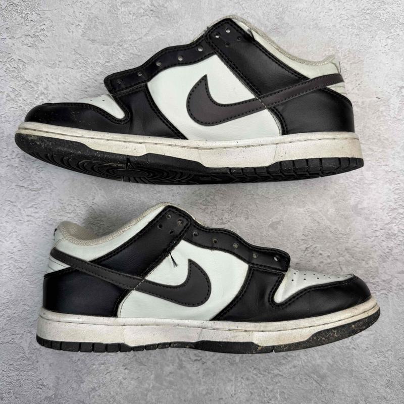 Nike Dunk Low Black Bright Mandarin Mini Swoosh (GS) *pre - owned* SIZE 6.5Y - Kicks Collective PA - Nike - FN7784 - 001 - Kid's Shoes - 6.5Y - Pre - Owned - No Box