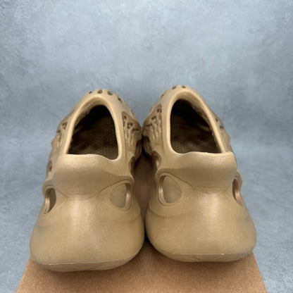 adidas Yeezy Foam RNNR Ochre VNDS *pre-owned* SIZE 12