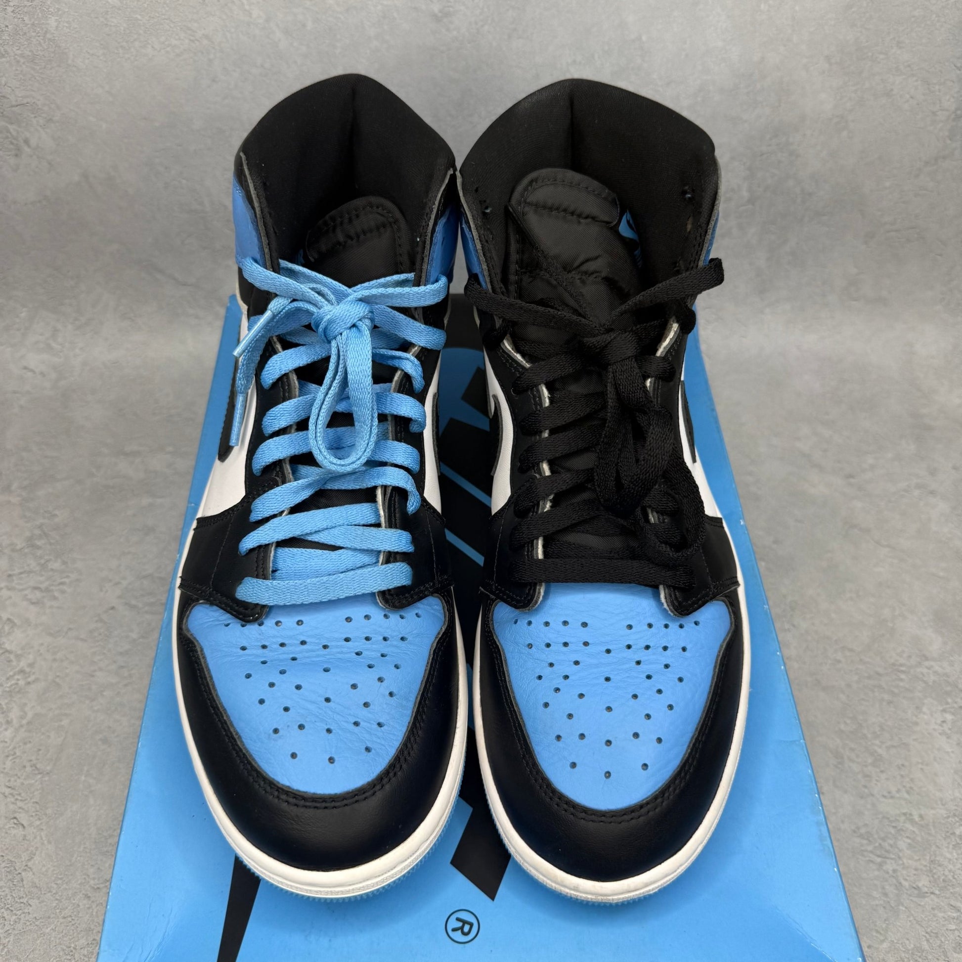 Jordan 1 Retro High OG UNC Toe *pre - owned* SIZE 11 - Kicks Collective PA - Jordan - DZ5485-400 - Men's Shoes - 11M/12.5W - Pre - Owned
