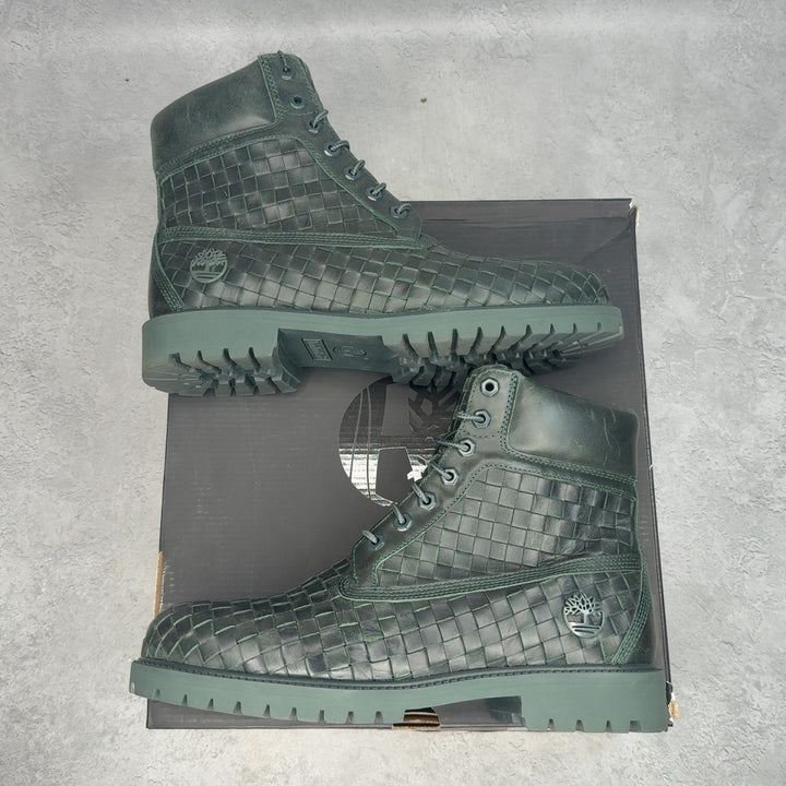 Timberland 6" Premium Boot Woven Dark Green 10.5 (Pre-Owned) - Kicks Collective PA - Timberland - TB0A6FD6-EEQ-10.5-PO-1 - Pre-Owned Sneakers - 10.5M / 12W