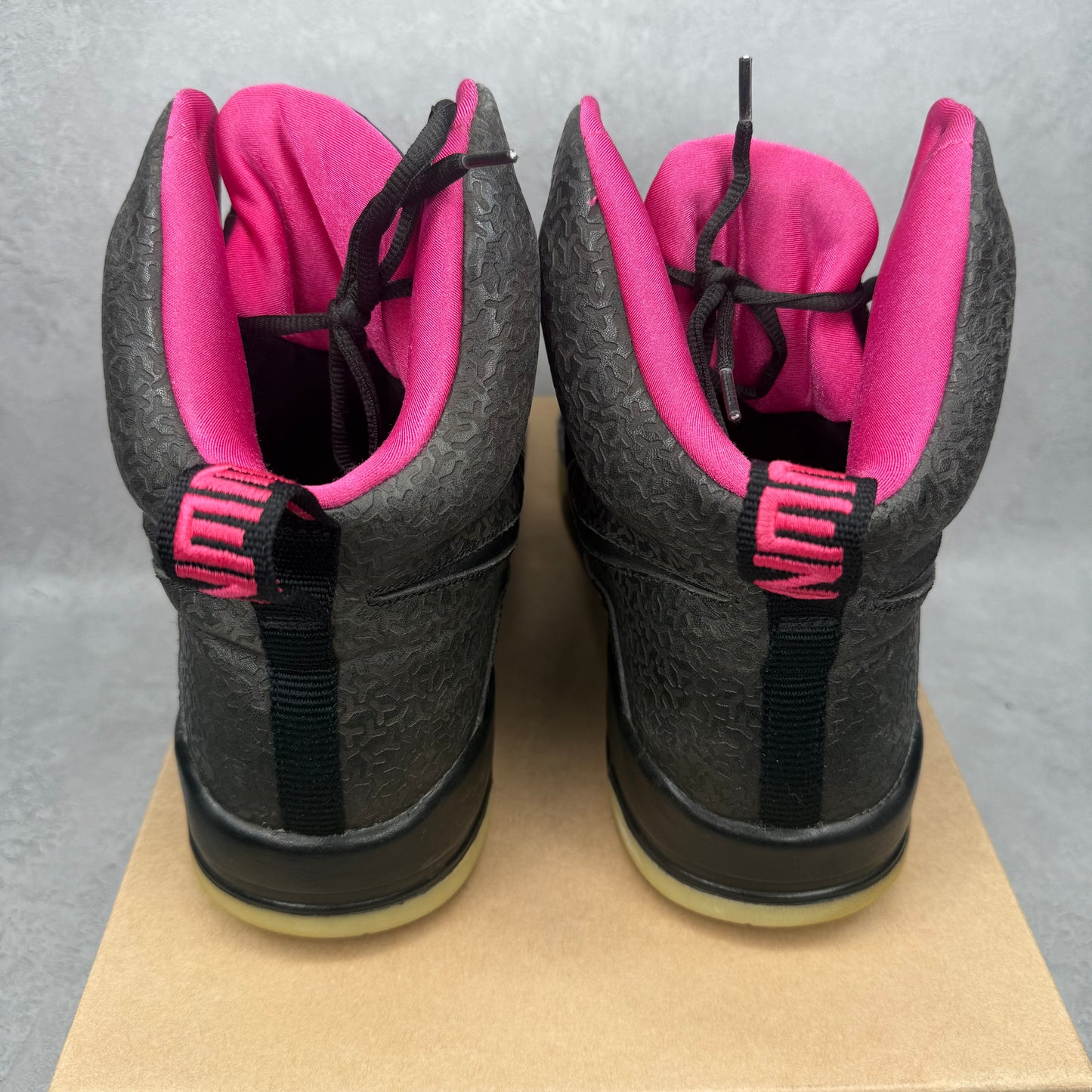 Nike Air Yeezy 1 Blink *pre-owned* SIZE 12