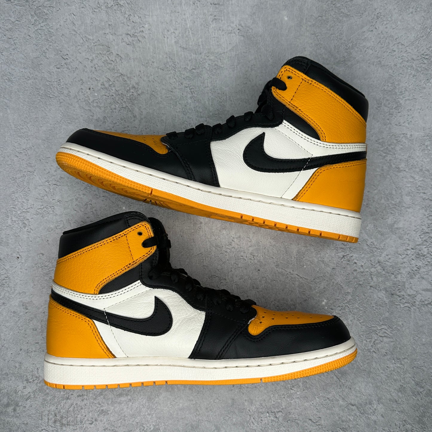 Jordan 1 Retro High OG Taxi *pre-owned* SIZE 8.5
