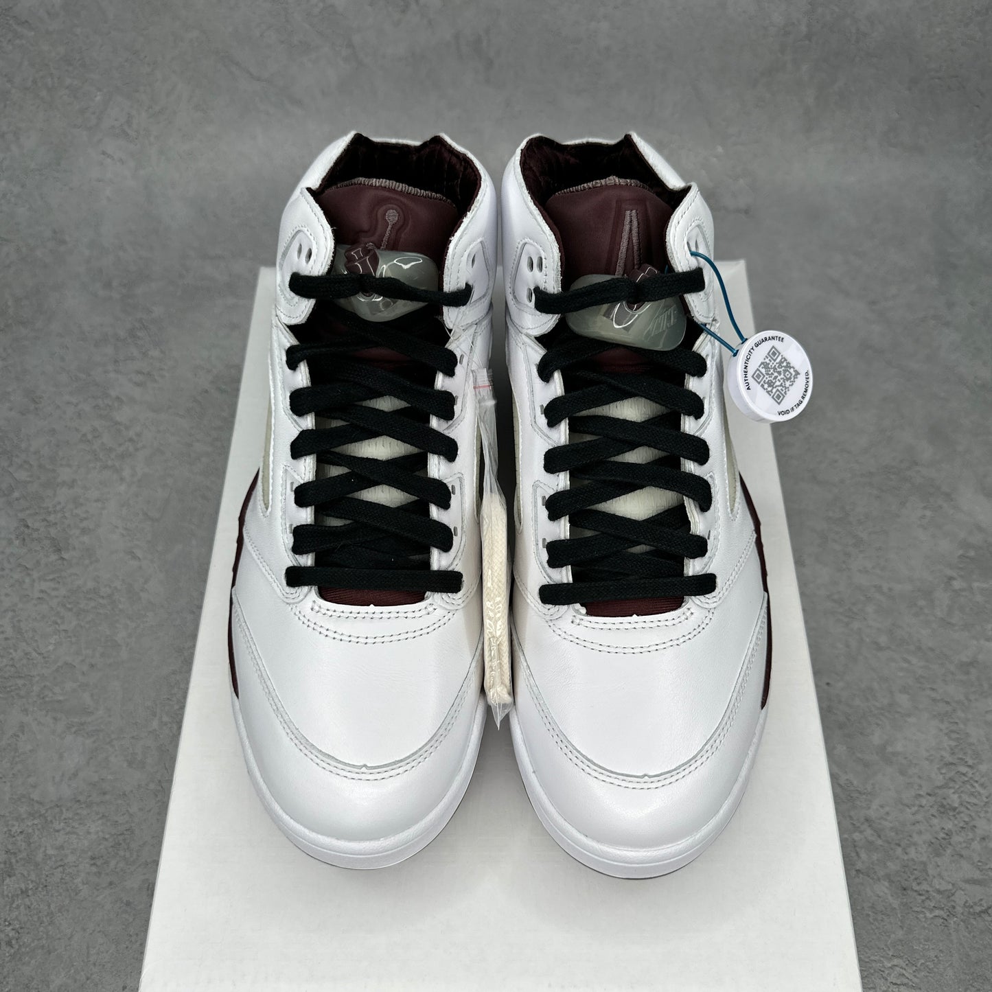 Jordan 5 Retro A Ma Maniére Black Collective
