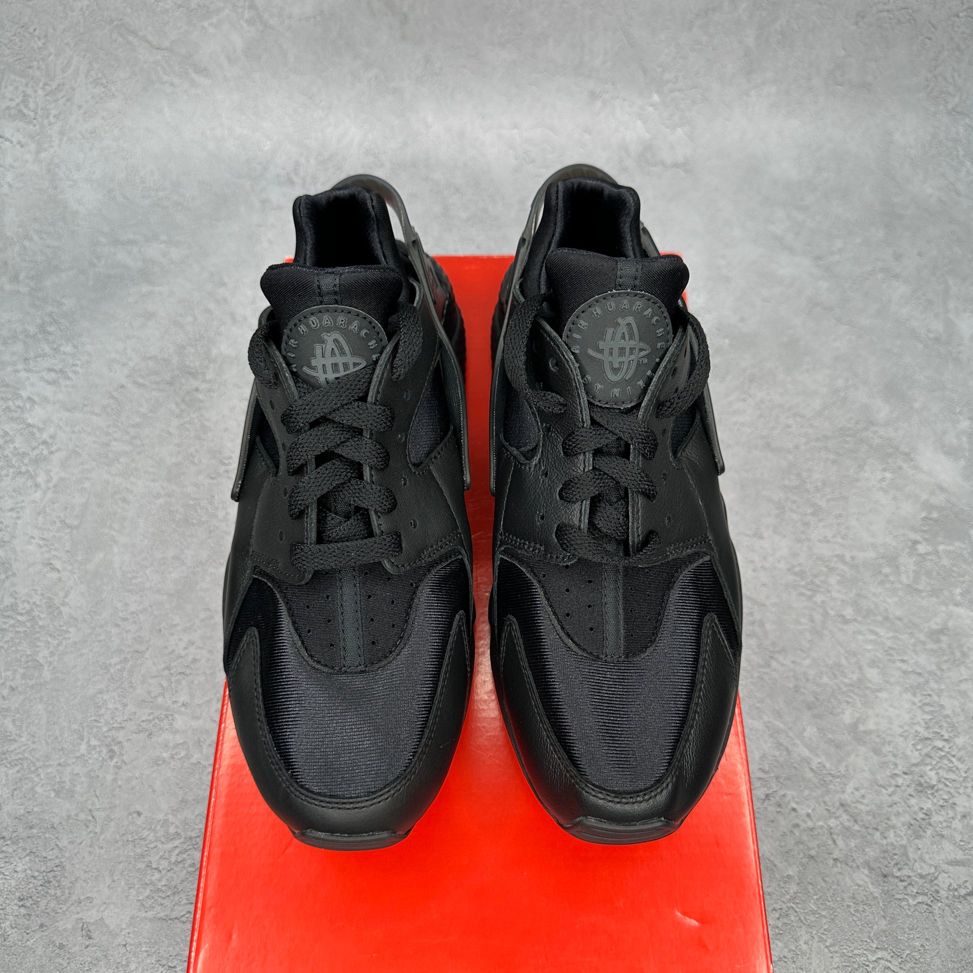 Nike Air Huarache Triple Black