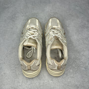 New Balance 530 Beige Angora *pre-owned* SIZE 10.5