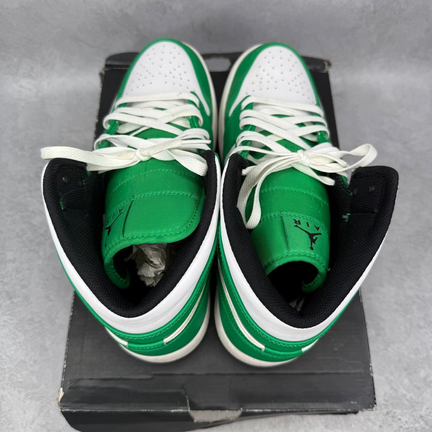 Jordan 1 Mid Lucky Green *pre - owned* SIZE 12 - Kicks Collective PA - Jordan - DQ8426-301 - Men's Shoes - 12M/13.5W - Pre - Owned - Original Box (Damaged)