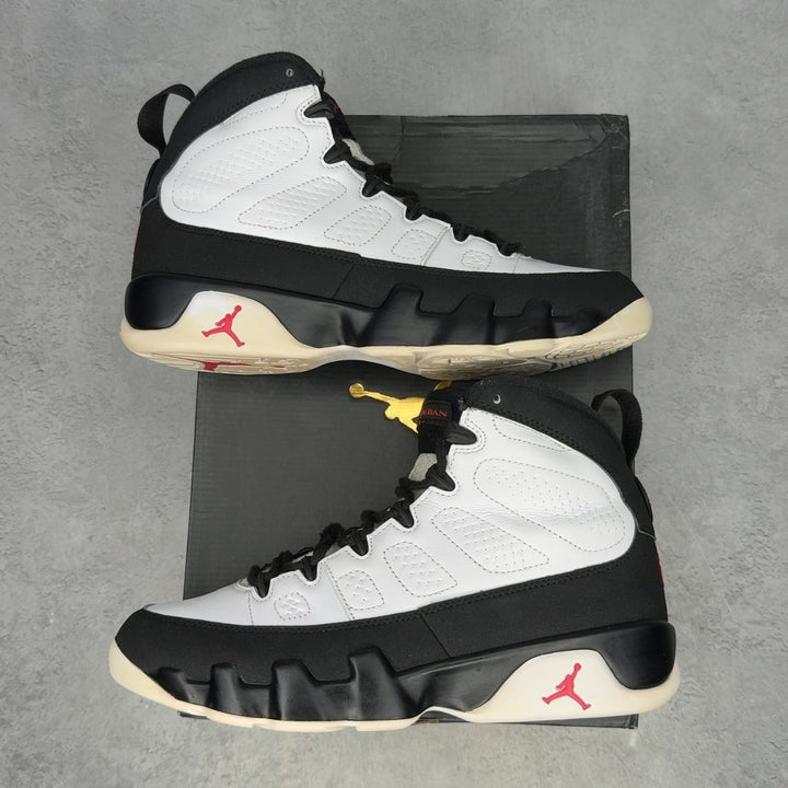 Jordan 9 Retro OG (2016) 8.5 (Pre-Owned) - Kicks Collective PA - Jordan - 302370-112-8.5-PO-1 - Pre-Owned Sneakers - 8.5M / 10W