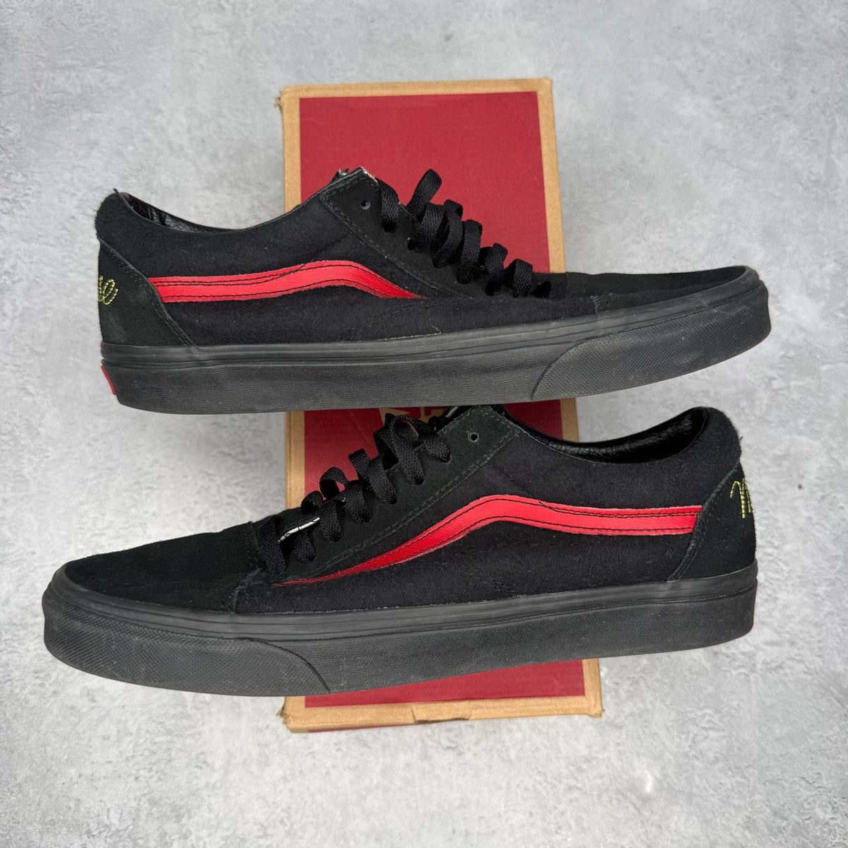 Vans Old Skool Disney Mickey Mouse Club - Image 1