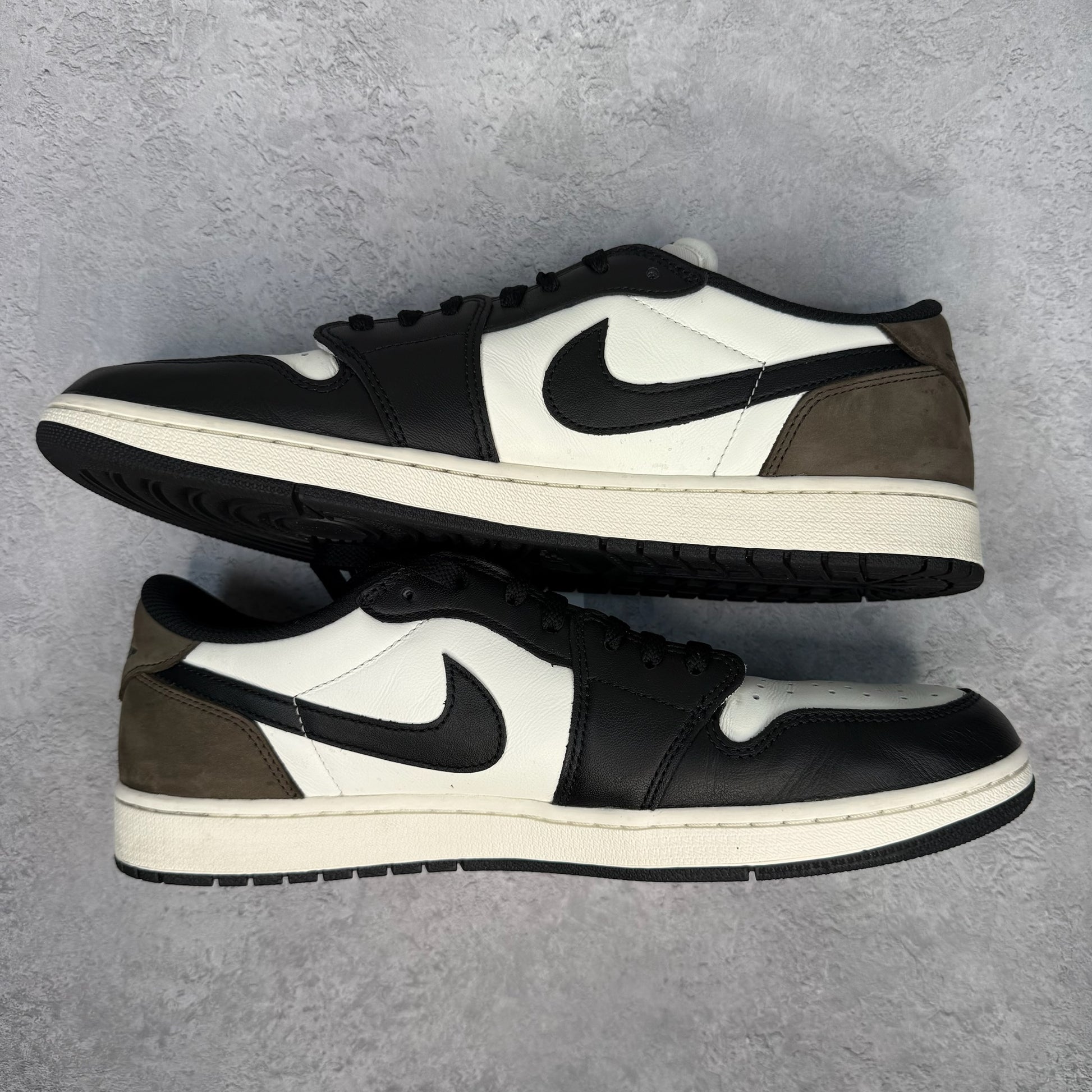 Jordan 1 Retro Low OG Mocha *pre - owned* SIZE 14 - Kicks Collective PA - Jordan - CZ0790 - 102 - Men's Shoes - 14M/15.5W - Pre - Owned