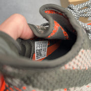 adidas Yeezy Boost 350 V2 Carbon Beluga 9.5 (Pre-Owned) - aux