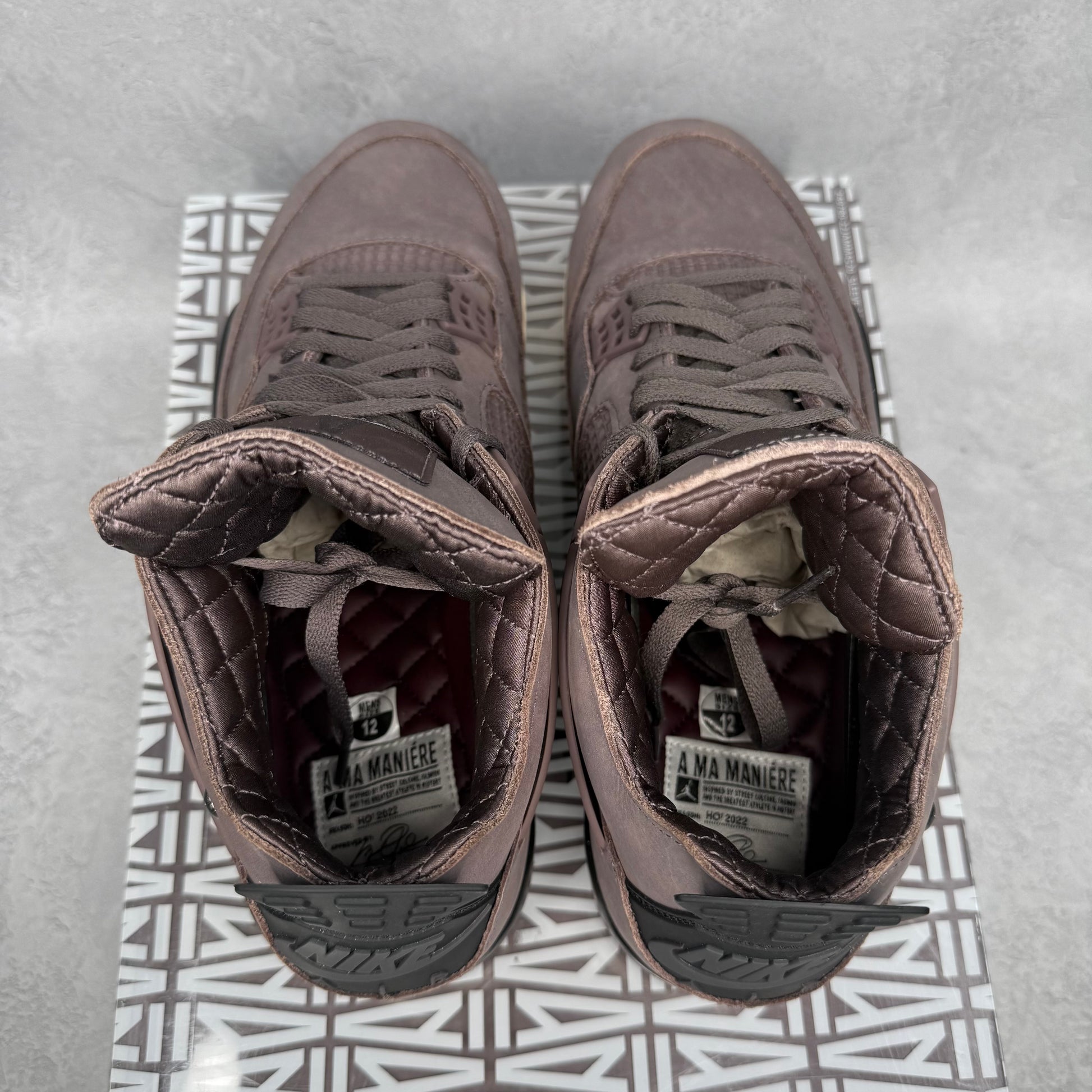 Jordan 4 Retro SP A Ma Maniére Violet Ore *pre-owned* SIZE 12